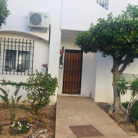 로쿠타스드마르 Preciosa Casita Junto Al Mar 빌라 외부 사진